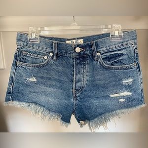 We The Free Loving Good Vibrations Distressed Jean Shorts (size 25)